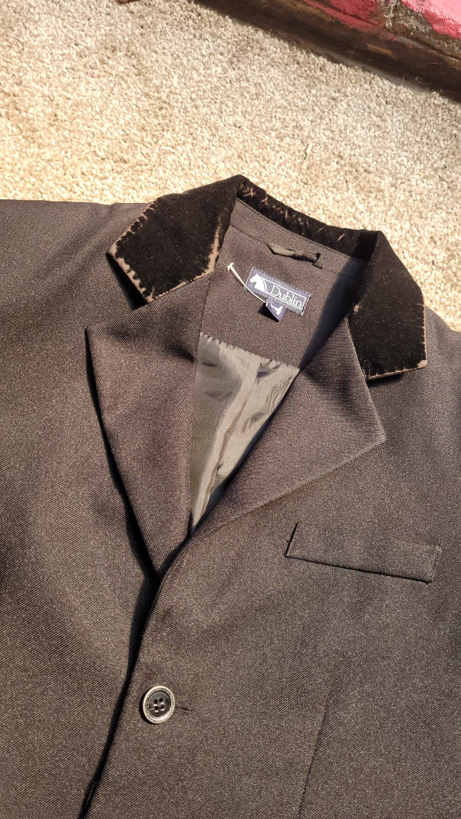 ✨ Preloved Men’s Black Dublin Show Jacket – Size M (38) ✨