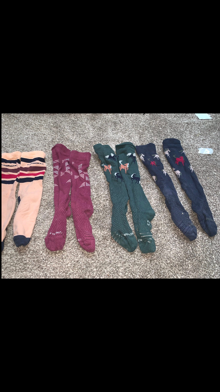 🧦 x5 Pairs of Preloved Kids Long Riding Socks 🧦