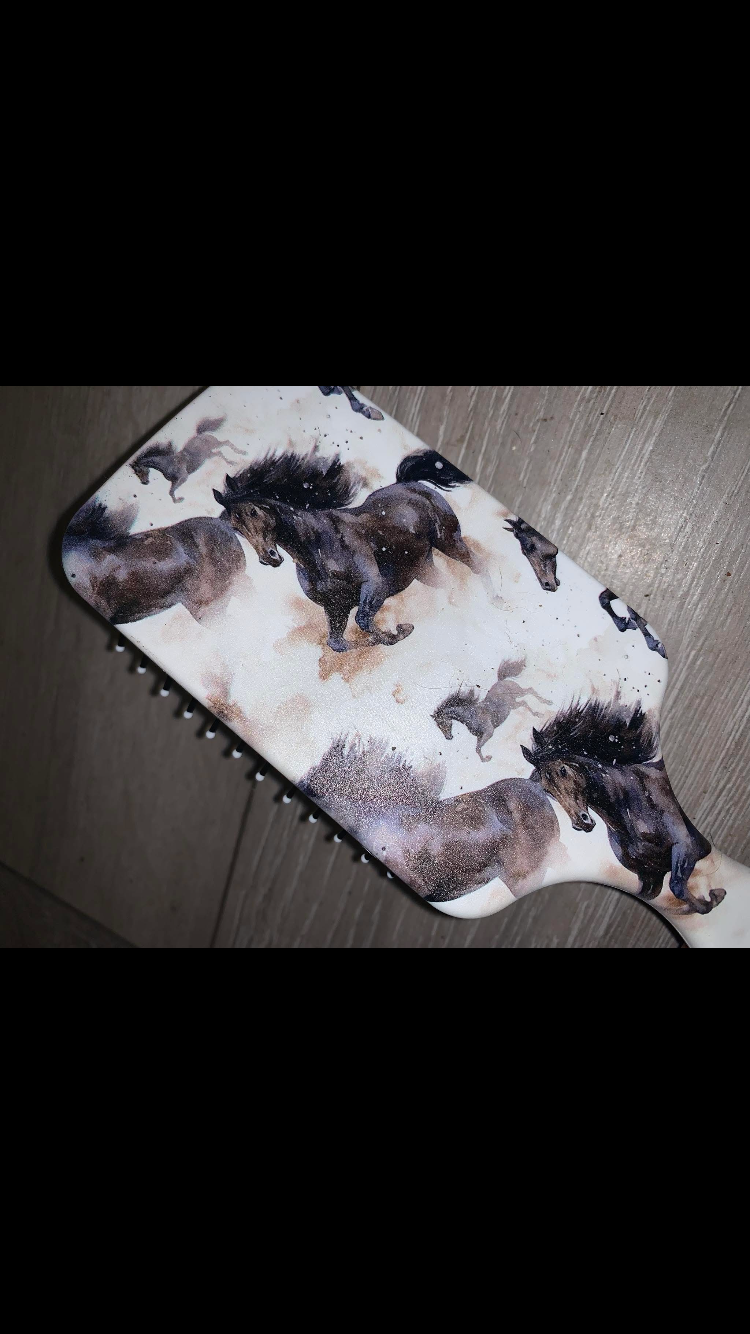 ๐ Brand New Horsey Hairbrush ๐