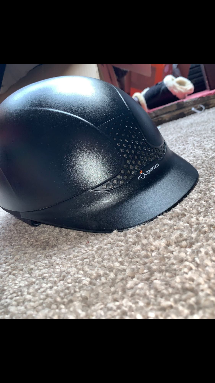 ๐ช Preloved Riding Helmet โ Size 51-53cm ๐ช