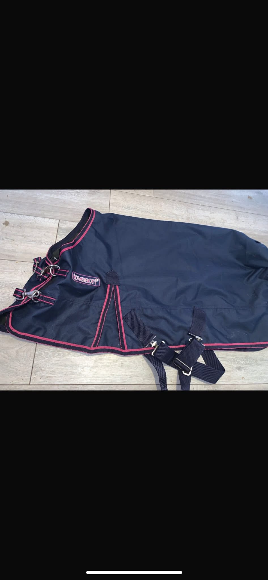 ๐ Brand New Loveson Turnout Rug โ Size 3โ3ft | 0g Fill