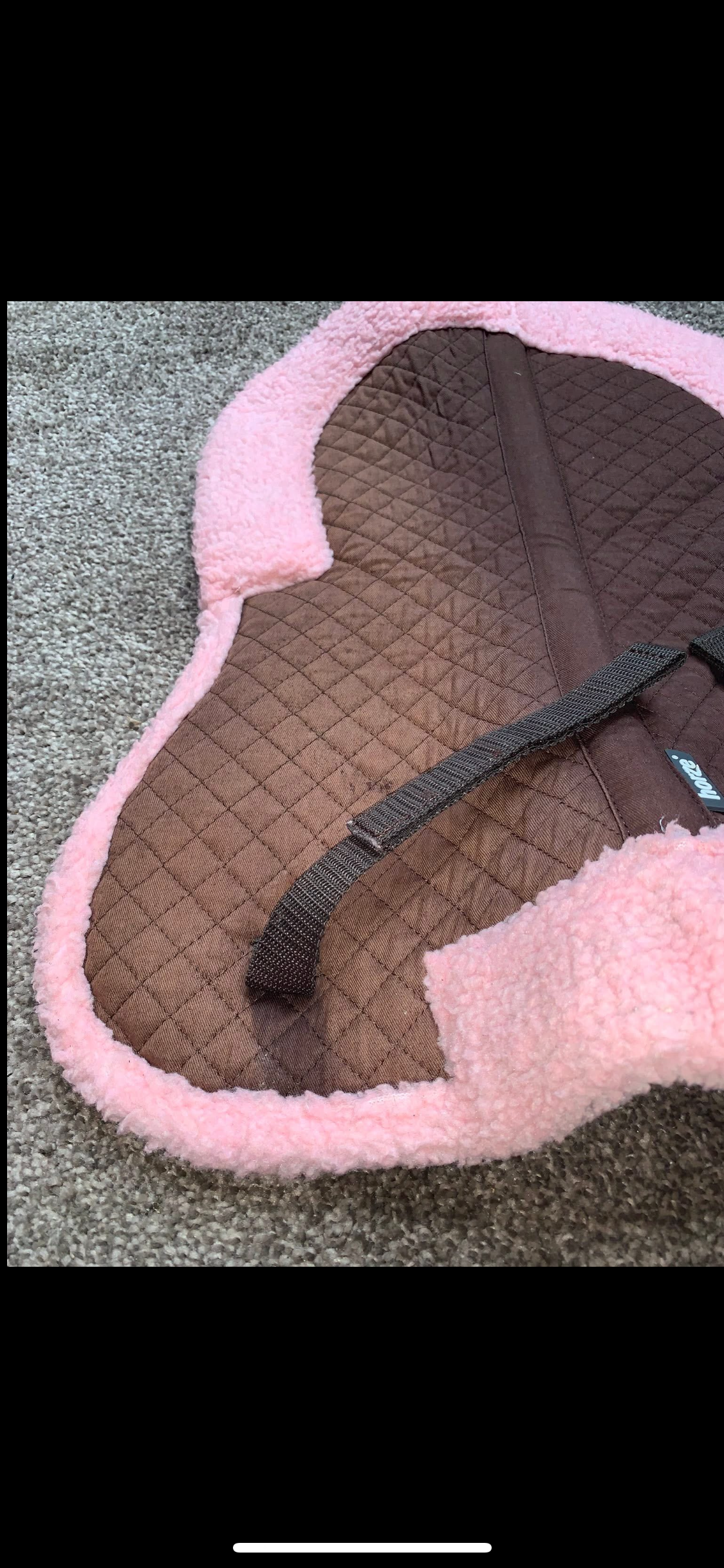 ๐ค๐ Preloved Brown & Pink Sheepskin Half Pad โ Size Pony ๐๐ค