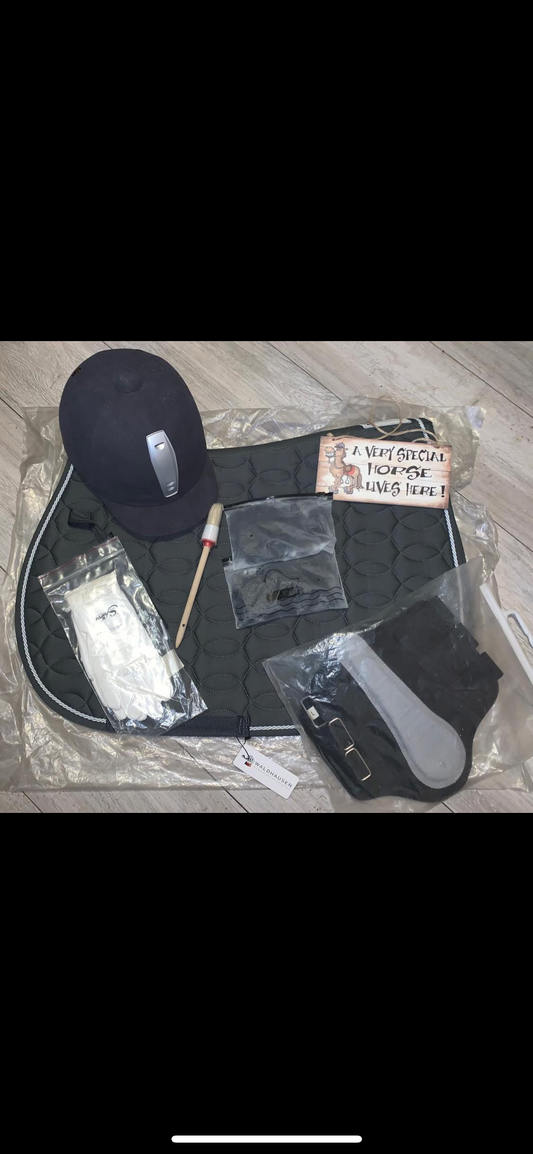 ✨ Grey Equestrian Bundle – Size Full ✨
